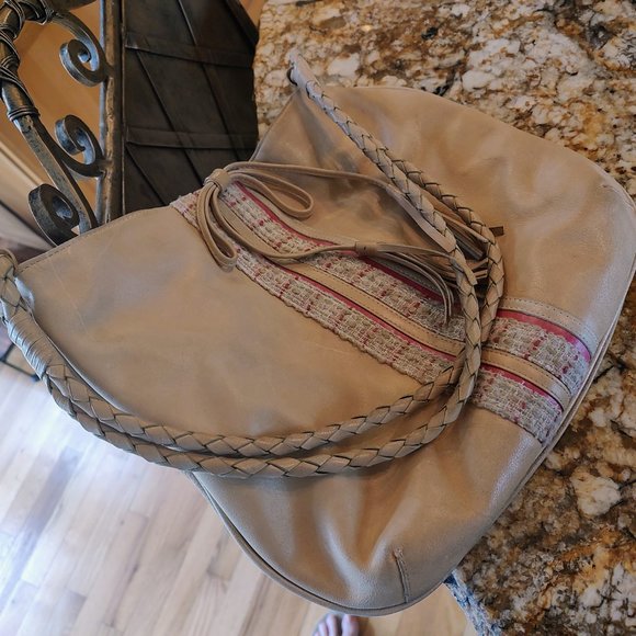 Women's vintage boho Violette Nozieres bag 11"X13", tan and pink leather. Used - Picture 4 of 13